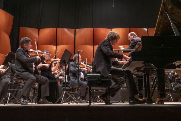 ALEXEY SHOR'S TRAVEL NOTEBOOK