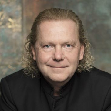 CONRAD <br>VAN ALPHEN