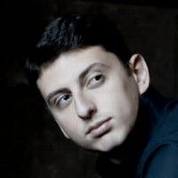 NAREK <br>HAKHNAZARYAN