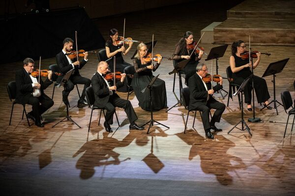 Brilliant and Cheerful Mozart