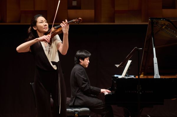 Amazin Korean Duo: Violin and Piano